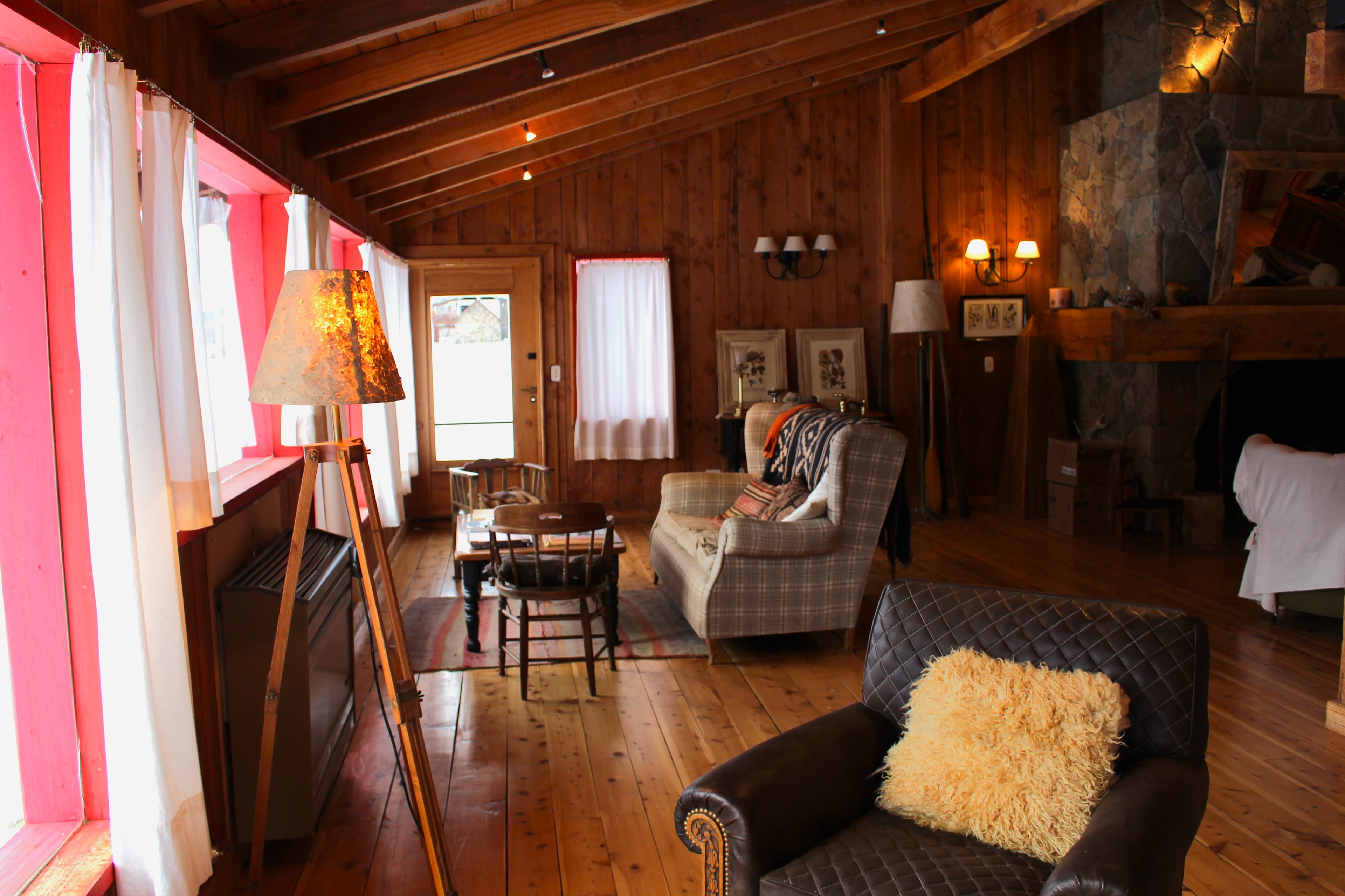 Habitación con dos camas en la Pilarica Lodge